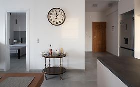 Valeria'S Sea View Apartment